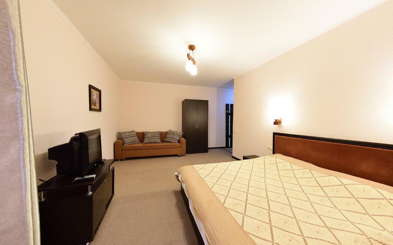 Zlata Inn Tamchy Buitenkant foto