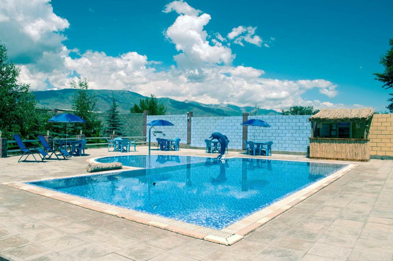 Zlata Inn Tamchy Buitenkant foto