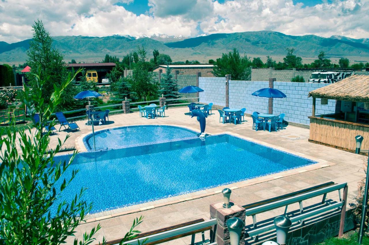 Zlata Inn Tamchy Buitenkant foto