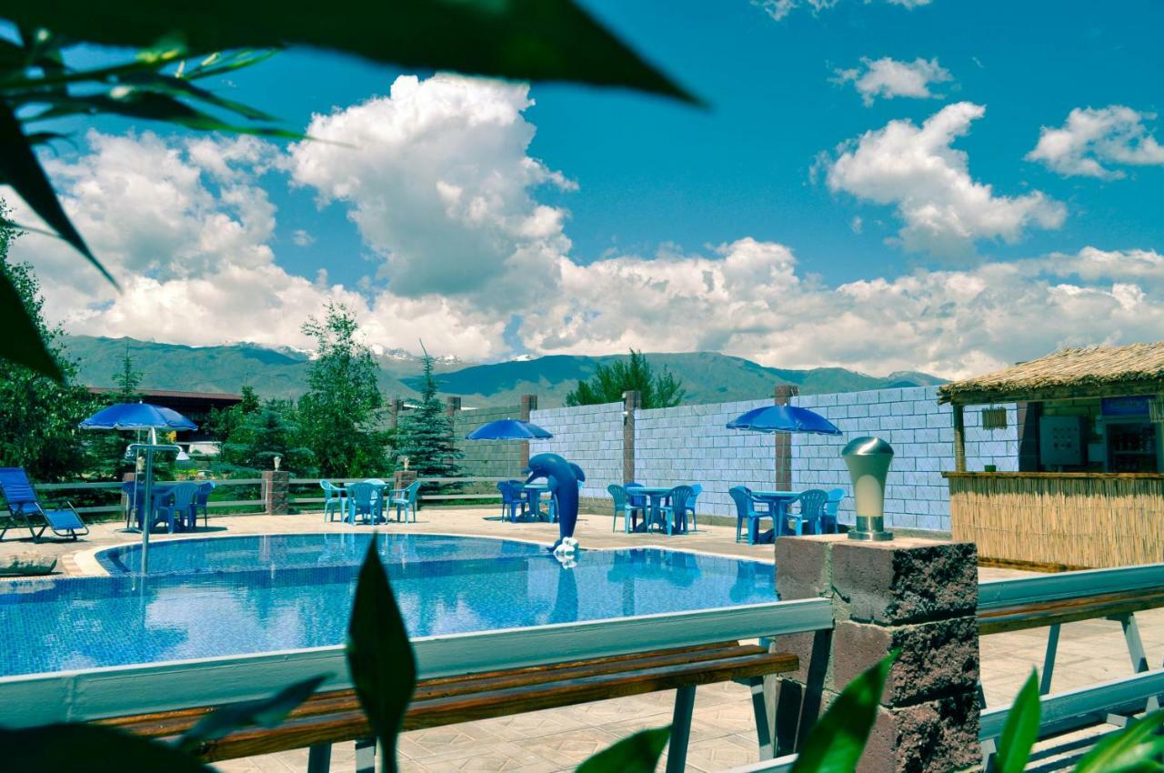 Zlata Inn Tamchy Buitenkant foto